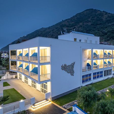 Riviera Del Sole Hotel Resort Spa Piraino Exteriér fotografie