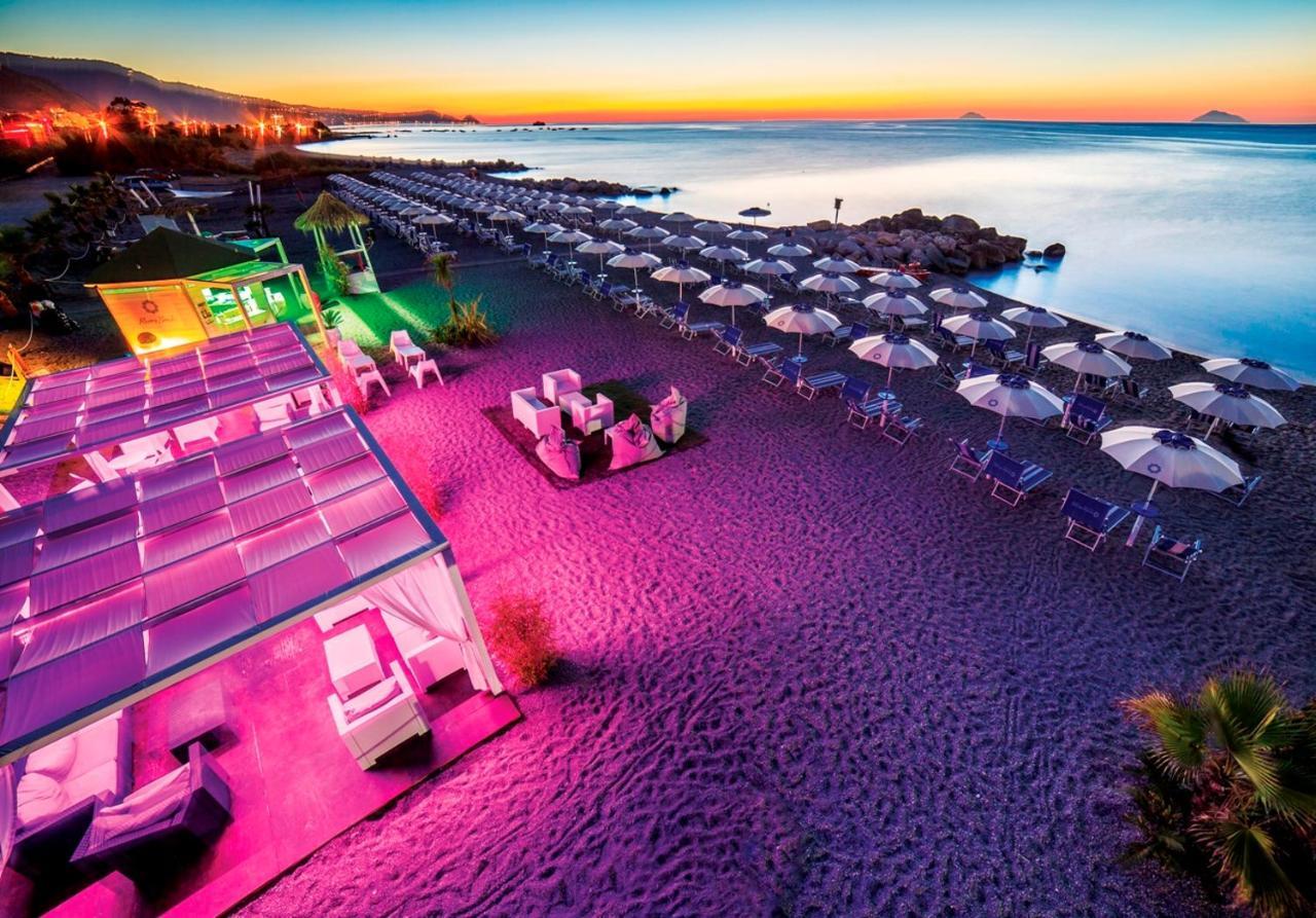 Riviera Del Sole Hotel Resort Spa Piraino Exteriér fotografie